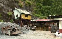 Bồng Miêu phá sản sau khi đào 1.000 tấn quặng vàng: Mất trắng 108 tỉ đồng tiền thuế