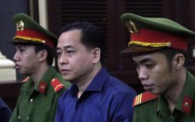 Vũ "nhôm" mang tính mạng vợ và 6 người con ra để "mong tòa xem xét"