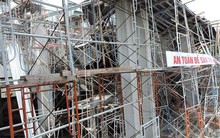 Sập sàn tầng 4 khi đổ bê-tông, 2 thanh niên 18 và 19 tuổi hiệt mạng