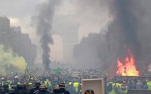 Bạo loạn tại Pháp: Cơ hội của những kẻ vô lại