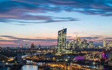 London có thể "mất" hơn 900 tỷ USD vào tay Đức vì Brexit