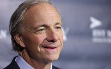 Tỷ phú Ray Dalio chia sẻ về công thức đơn giản dành cho những người mới đầu tư