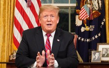 Bỏ ra khỏi cuộc họp, gọi đàm phán với phe Dân chủ là "phí thời gian", ông Trump sẵn sàng để chính phủ Mỹ đóng cửa lâu dài