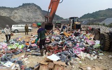 Tiêu hủy số lượng lớn hàng cấm, hàng nhập lậu trị giá gần 600 triệu đồng