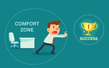 Quẩn quanh trong vùng an toàn bao năm, tôi mới nhận ra đây là vùng đất thoải mái nhưng chẳng thể gieo mầm ước mơ, bước ra càng sớm, càng nhanh có được thành công