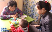 Phó giám đốc bệnh viện tâm thần "khởi nghiệp" với trung tâm giáo dục trẻ tự kỷ