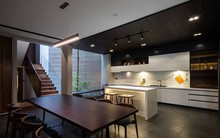 Kiểu biệt thự 3 tầng mới lạ có vẻ đẹp 'thôi miên'