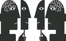 2 thứ trên đời không thể nhìn bằng mắt, một là mặt trời, hai là lòng người: Tôi nhận ra sau bài học phản bội cay đắng, càng rõ càng đau, càng nhìn càng đen tối