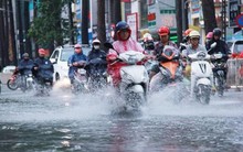 Miền Bắc đón mưa dông diện rộng