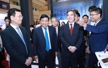 Trưởng ban Kinh tế Trung ương dành mối quan tâm lớn tới các giải pháp chuyển đổi số quốc tế tại Industry 4.0 Summit