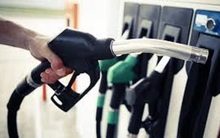 Giá xăng RON95-III tăng hơn 350 đồng/lít sau khi giảm 2 lần liên tiếp