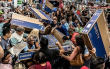 Thức trắng đêm order hàng nước ngoài kiếm chục triệu trong ngày Black Friday