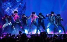 Bi kịch của K-pop liệu có phải là hệ quả của những sai lầm kinh tế tại Hàn Quốc?