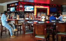 Chững lại sau thời tăng trưởng nóng, Golden Gate thêm chuỗi Grill & Bar phong cách Mỹ, khai thác nhóm khách văn phòng