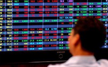 Phái sinh ‘nguội’ sau 4 ngày áp phí mới