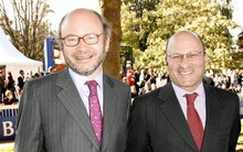 Cuộc sống thầm lặng đáng ngạc nhiên của cặp anh em sở hữu thương hiệu thời trang khiến một nửa thế giới điên đảo: Chanel nức tiếng bao nhiêu, họ kín tiếng bấy nhiêu!