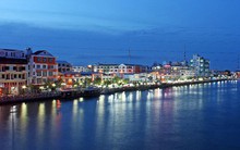 Cuộc di cư của doanh nghiệp về bờ biển, giá đất thành phố biển hiện nay ra sao?