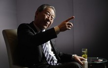 Chân dung tỷ phú Trung Quốc muốn đầu tư vào cao tốc Bắc Nam: Cái đói khắc ghim trong ký ức đầu đời, trở thành giáo viên lúc trai trẻ trước khi bùng nổ với ngành xây dựng