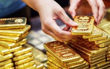 Cho vay mua vàng miếng: Biết cấm nhưng vẫn làm?