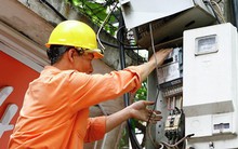 Đằng sau câu chuyện tăng giá điện là gì?