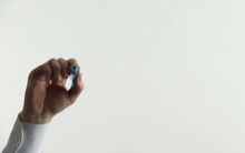 Báo cáo tài chính riêng lẻ và hợp nhất: Hiểu đúng để tránh "vào lệnh" sai lầm