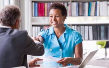 Chuyên gia Harvard chỉ ra sai lầm nhà tuyển dụng nào cũng mắc phải: Tìm 10 người tài chẳng bằng thuê 1 nhân viên tử tế