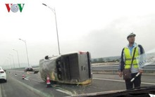 Quảng Ninh liên tiếp xảy ra tai nạn trên cao tốc Hạ Long - Hải Phòng