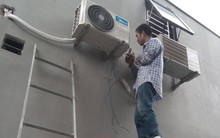 Thời tiết nắng nóng, Hà Nội "cháy" thợ điều hòa