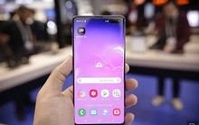 Đánh thuế cao điện thoại: Người dân sẽ bật ra khỏi thế giới công nghệ