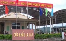 Muốn qua cửa khẩu La Lay khó thoát 'luật ngầm' tức anh ách này?