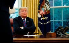 Phút cân não tới thống khổ của Tổng thống Trump trong quyết định không kích Iran