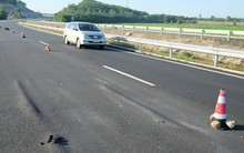Cao tốc gần 35 nghìn tỷ đồng xuất hiện vết lún: Bộ GTVT chỉ đạo xử lý