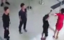 Cấm bay 1 năm hành khách hành hung nhân viên an ninh sân bay