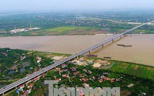 Cận cảnh cầu Hưng Hà và tuyến đường nối hai cao tốc lớn