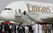 Emirates lấy "dao mổ trâu để giết gà", dùng Airbus A380 cho chặng bay siêu ngắn