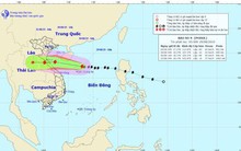 Bão Podul  cách đất liền Quảng Trị - Quảng Ngãi 480km