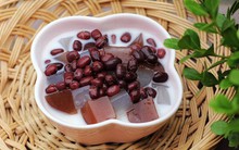 Chị em đua nhau mua chè đậu đỏ "thoát ế" trong ngày Thất Tịch, hàng quán đồng loạt thông báo cháy hàng