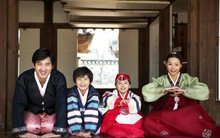 Obangsaek: Triết lý ngũ hành với 5 màu may mắn chứa đựng ý nghĩa hay ho về cuộc sống của người Hàn Quốc, có mặt trong mọi ngõ ngách, nhất là ẩm thực