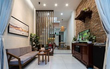 Ngôi nhà nằm sâu trong hẻm ở Sài Gòn đẹp ngỡ ngàng