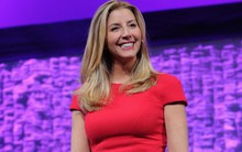 Phân tích cử chỉ của người phụ nữ quyền lực thứ 93 thế giới, chuyên gia ngôn ngữ chỉ cách tốt nhất để cải thiện bản thân và thành công trong sự nghiệp