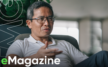 Chủ tịch tập đoàn nghìn tỷ, 10 năm chỉ đi một đôi giày, cuối tuần tự lái xe chở khách và khoản từ thiện trọn đời cho Đại học Fulbright