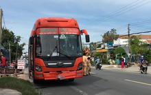 Hành khách "thót tim" sau cú tông liên hoàn giữa xe Phương Trang với hai ôtô khác