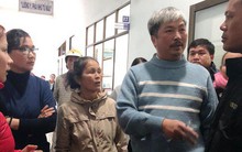 Hàng trăm người gây náo loạn vì sáp nhập bệnh viện