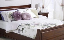 Giường ngủ đơn giản tiết kiệm diện tích