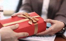 Đồng Tháp nghiêm cấm cấp dưới đi chúc Tết, tặng quà cấp trên