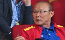 Không nghỉ ngơi, HLV Park Hang-seo tới sân theo dõi U22 Việt Nam đấu CLB quê nhà