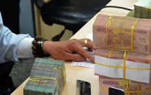 Lãi cả chục ngàn tỉ đồng, ngân hàng vẫn chưa tiết lộ kế hoạch thưởng Tết