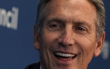 Phe Dân chủ Mỹ dọa tẩy chay Starbucks nếu cựu CEO tranh cử tổng thống