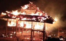 Căn nhà đỏ rực lửa trong đêm giao thừa do đun nồi bánh trưng cháy bén