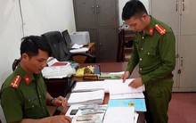 Núp bóng tiệm cầm đồ, cho vay lãi nặng hơn 200%/năm